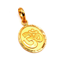 22K Gold Om Pendant