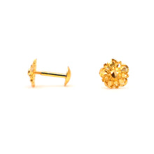18k Gold Studs