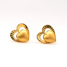 22K Gold Heart Studs