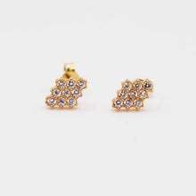 21K Gold Kite Studs