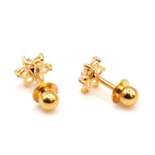 18K Gold Studs