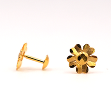 18K Gold Studs