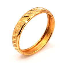 22K Gold Band