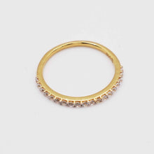 22K Gold Band