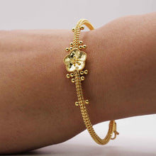 22K Gold Open-Lock Floral Style Bangle