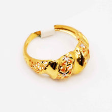22k Gold Floral Ring