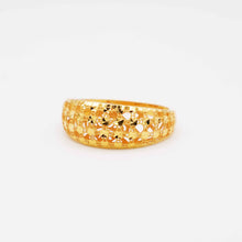 22K Gold Floral Ring