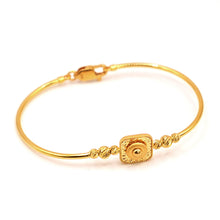 22K Gold Bangle