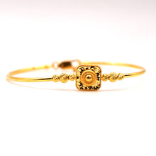 22K Gold Bangle