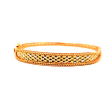 22K Gold Bangle