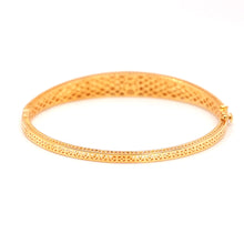 22K Gold Bangle
