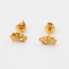 22k Gold Curved Leaf Shaped Studs