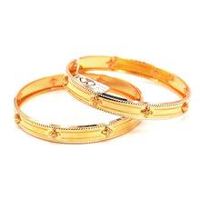22K Gold Bangle