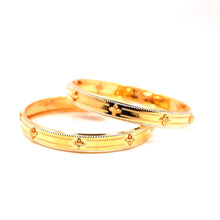 22K Gold Bangle