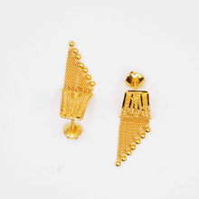 22k Gold Traditional Drop Studs