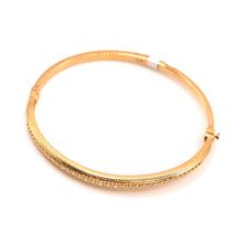 10K Gold Bangle