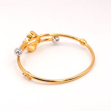 22k Gold Bangle