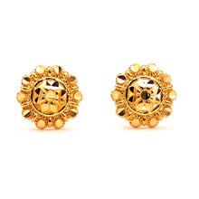 18K Gold Traditional Studs