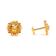 18K Gold Traditional Studs