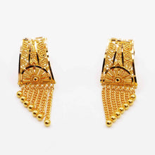22k Gold Traditional Drop Style Studs