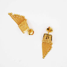 22k Gold Traditional Drop Style Studs