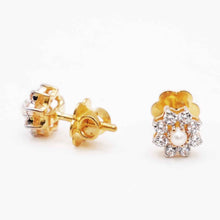 22K Gold Floral Studs with Zircon and Pearl