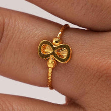 22K Gold Infinity Design Sleek Ring