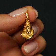 22K Gold Shiv Pendant