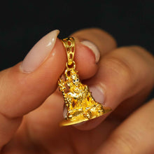 22K Gold Shiv Pendant