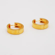 22K Gold Huggie Hoop Earrings