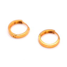 18K Huggie Style Plain Gold Hoops
