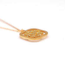 22K Gold Irisated Necklace