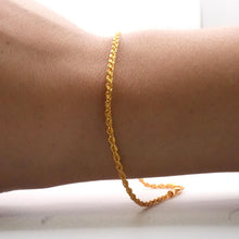 22K Gold Twisted Chain Sleek Bracelet