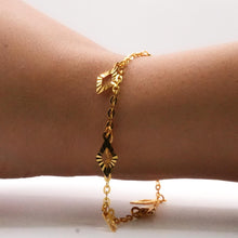 22K Gold Link style chain with charms Bracelet