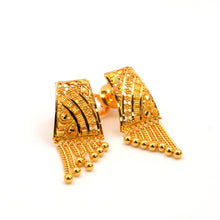 22k Gold Traditional Drop Studs