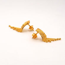 22k Gold Traditional Drop Studs