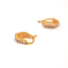 18K Gold Earrings