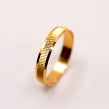 22K Gold Band