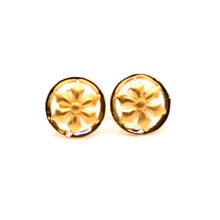 18K Gold Studs