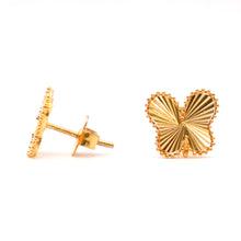 22K Gold Studs