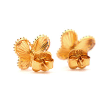 22K Gold Studs