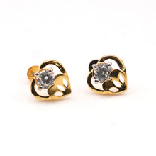 18k Gold Heart Earrings