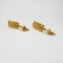 22K Gold Traditional Drop Studs