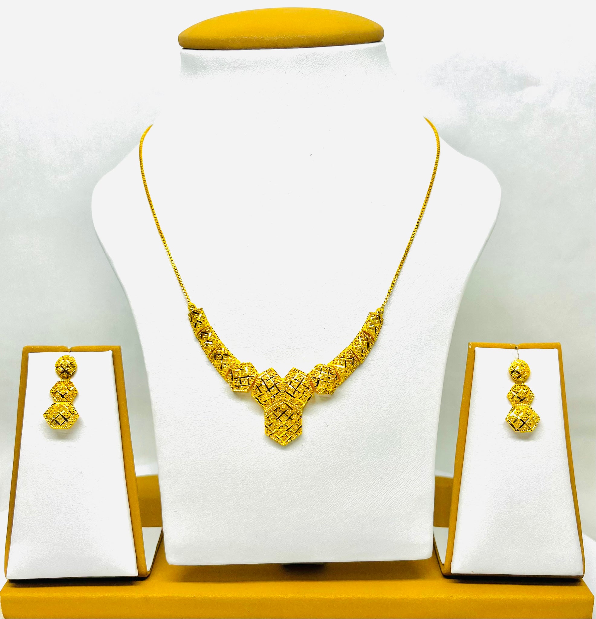 22k Gold Necklace Set