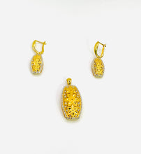22k Gold Pendant set