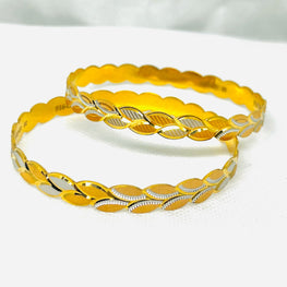 22K Gold Bangle