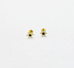 18K Floral Black & White Gold Studs