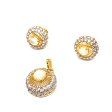 22k Gold Pendant Set
