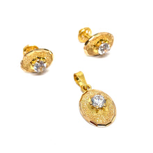 22k Gold Pendant Set