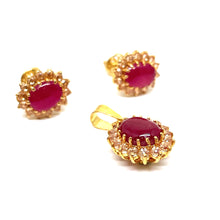 22k Gold Stone Pendant Set